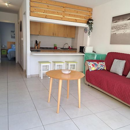 Garden And Relaxation House, 1 Bedroom, Wifi, Swimming Pool Коральео Экстерьер фото